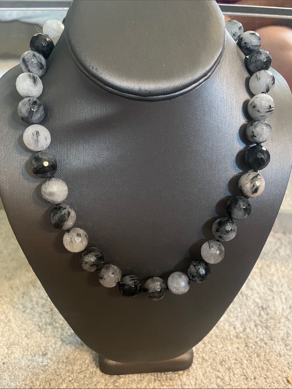 Black & White Stone Faceted Bead Necklace - Women Jewelry